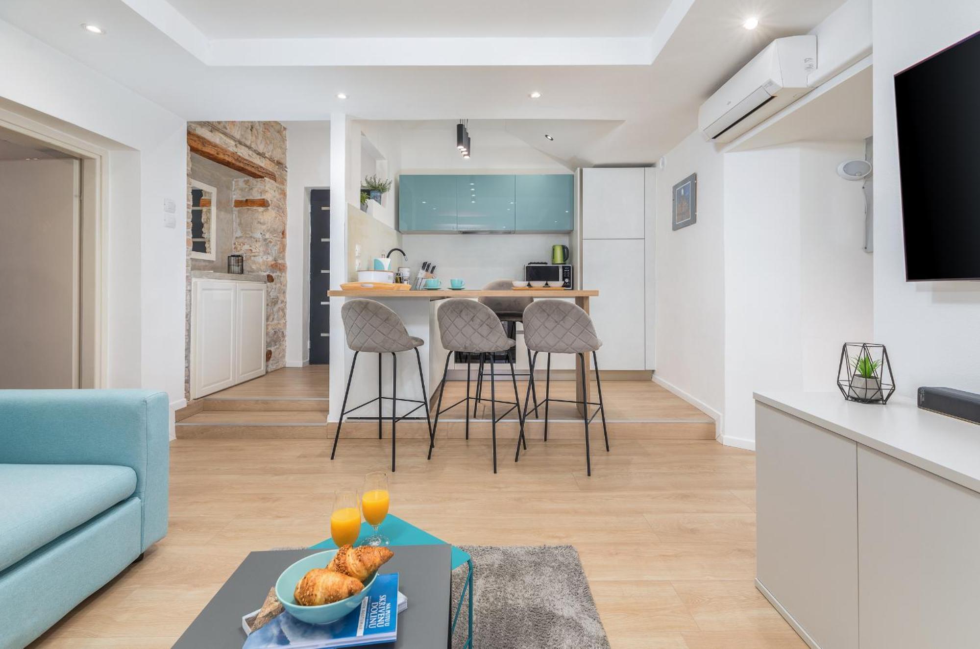 Pula Bay View Apartment Екстериор снимка