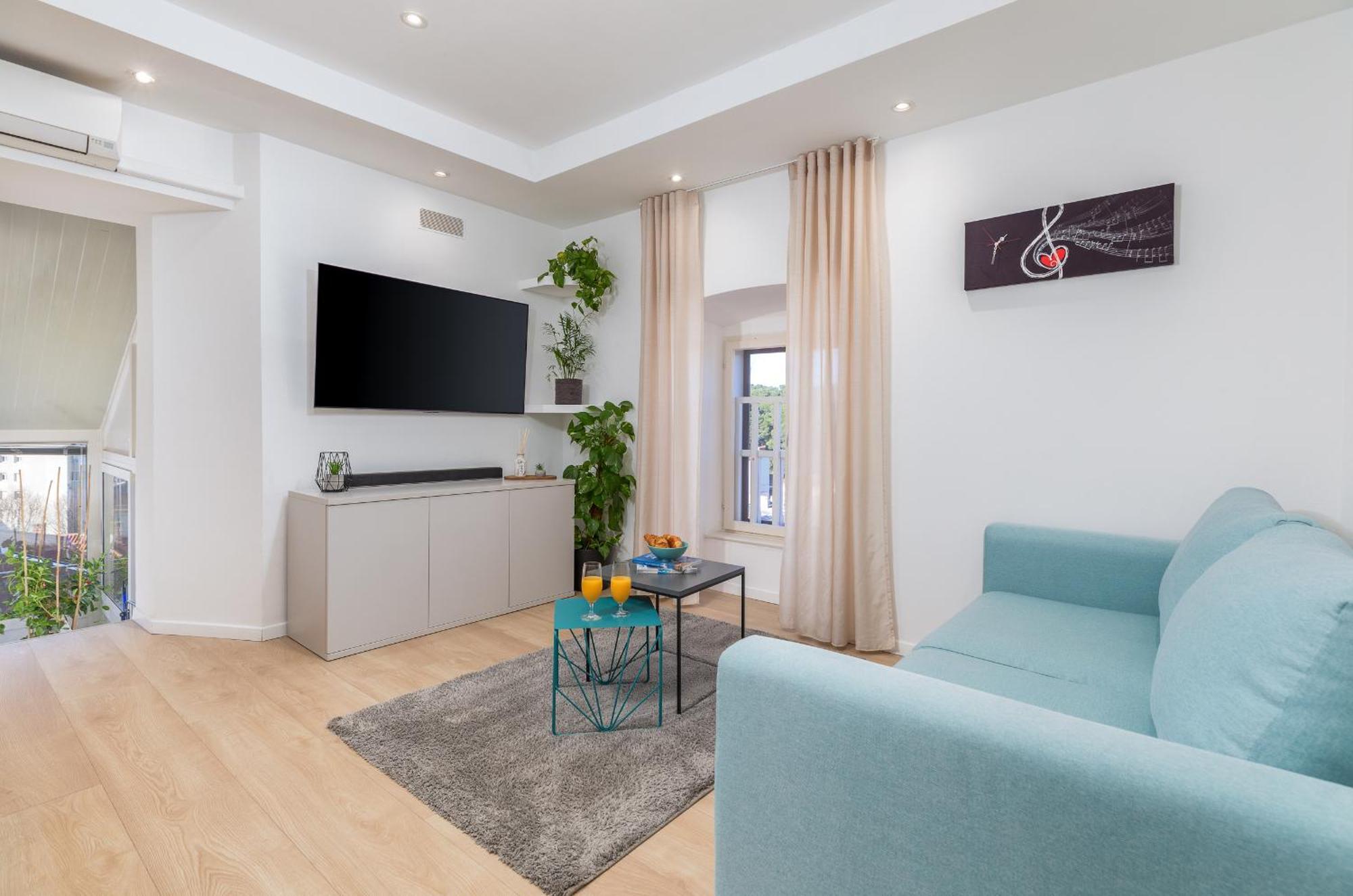 Pula Bay View Apartment Екстериор снимка