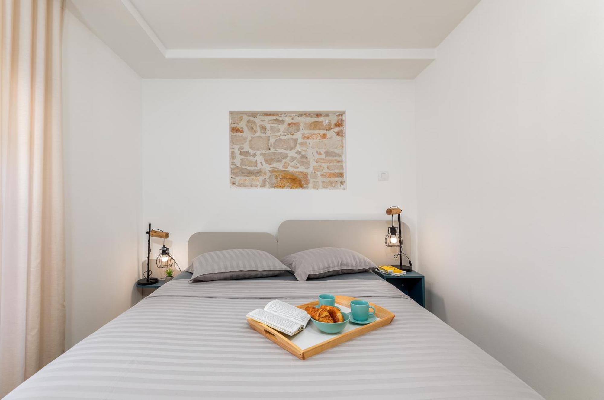 Pula Bay View Apartment Екстериор снимка