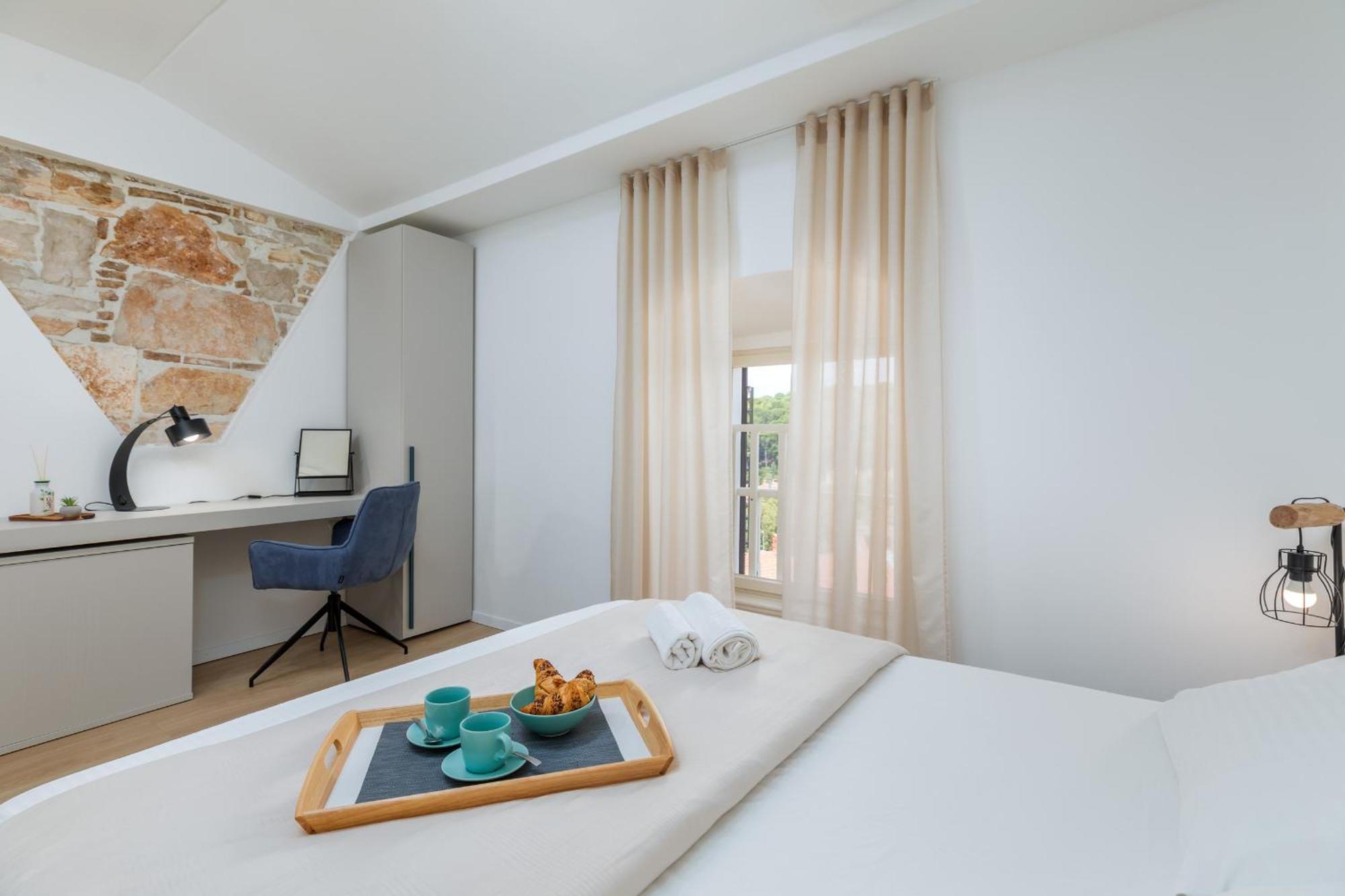 Pula Bay View Apartment Екстериор снимка